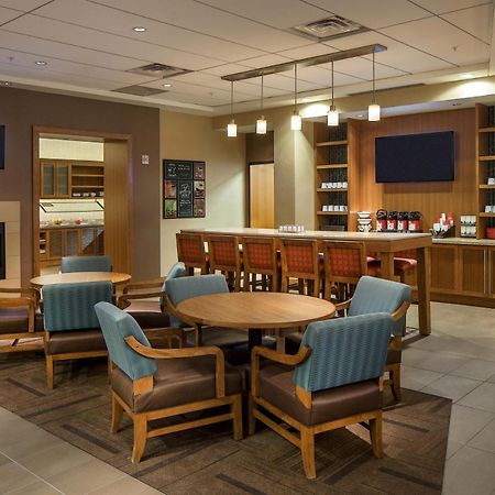 Hyatt Place Lincoln/Downtown-Haymarket Екстериор снимка