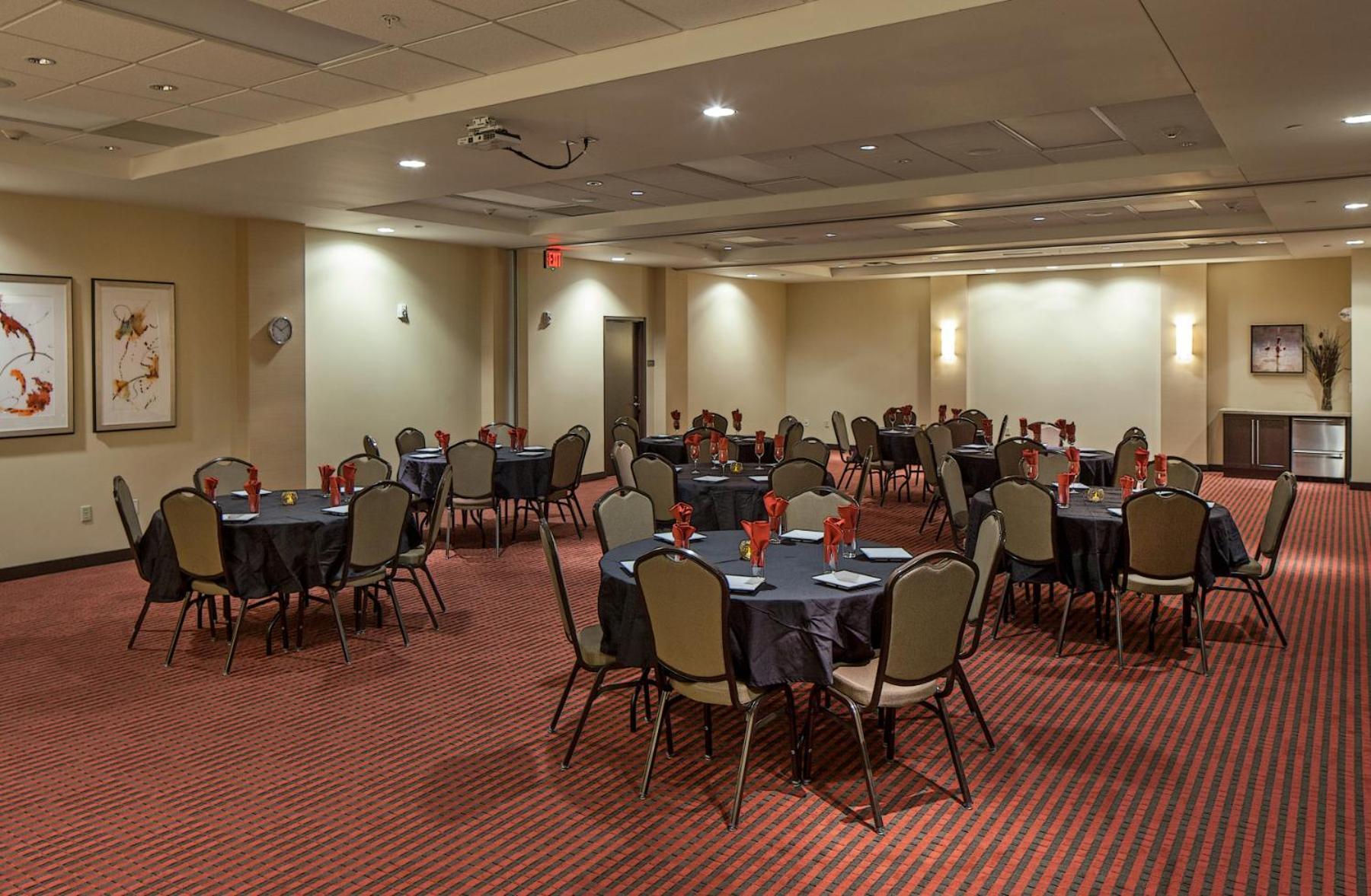 Hyatt Place Lincoln/Downtown-Haymarket Екстериор снимка